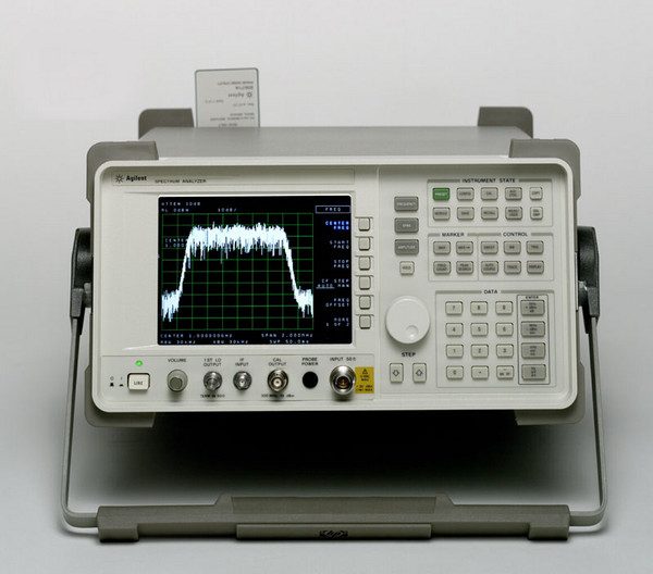 Agilent/ HP 8561EC Portable Spectrum Analyzer