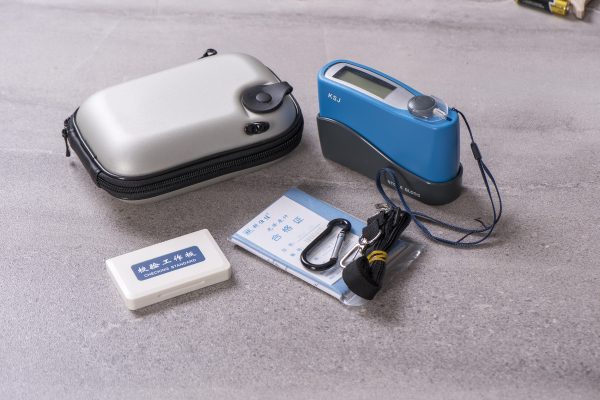 KSJ MG6-SS Stone Gloss Meter with included accessories